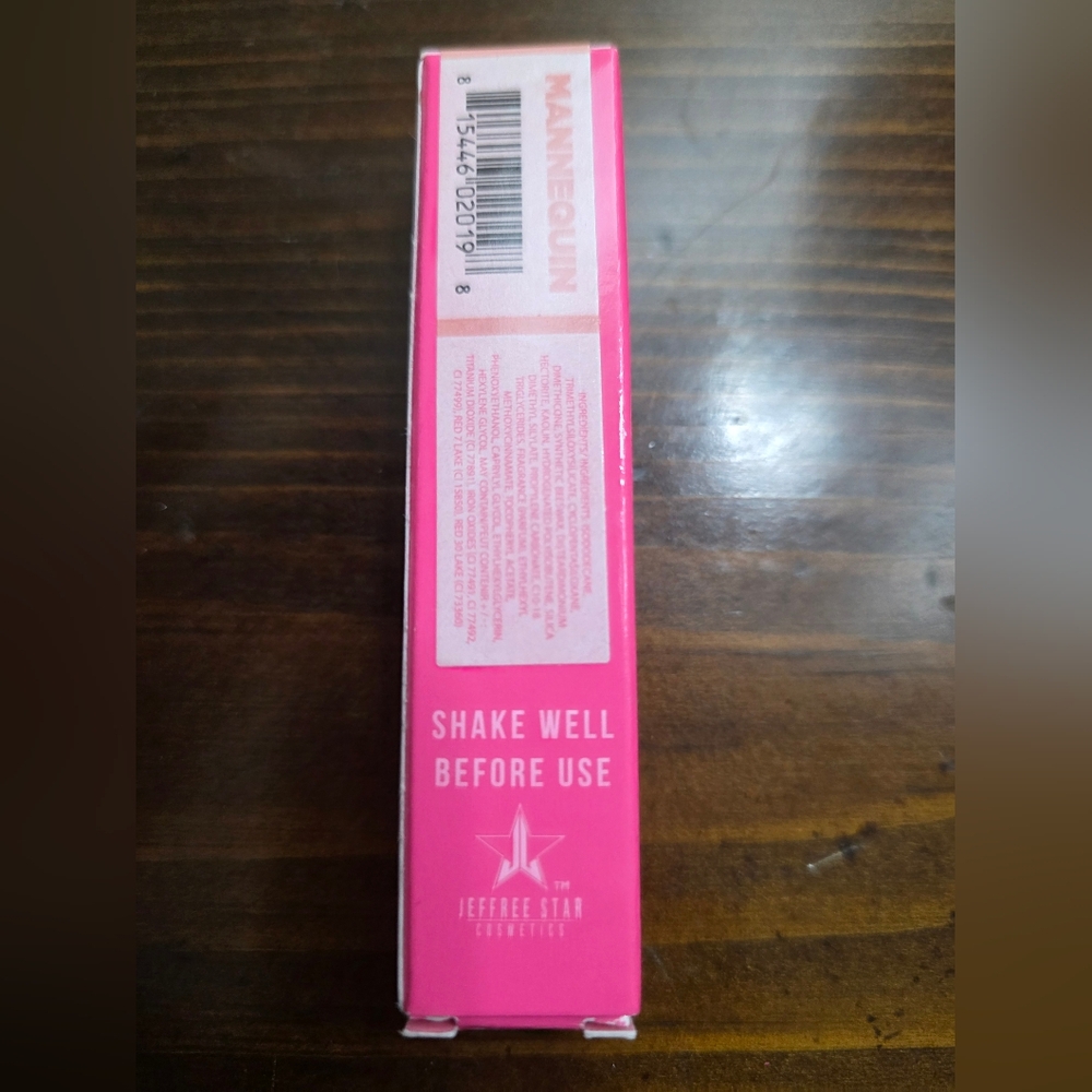 🌴 Jeffree Star Pink and Gold Velour Liquid Lipstick Color: Mannequin - Picture 7 of 7